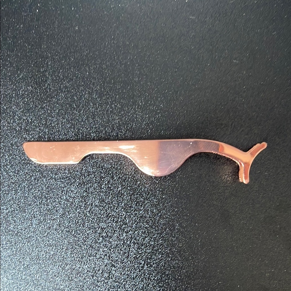 Rose Gold Lori False Eyelash Applicator
